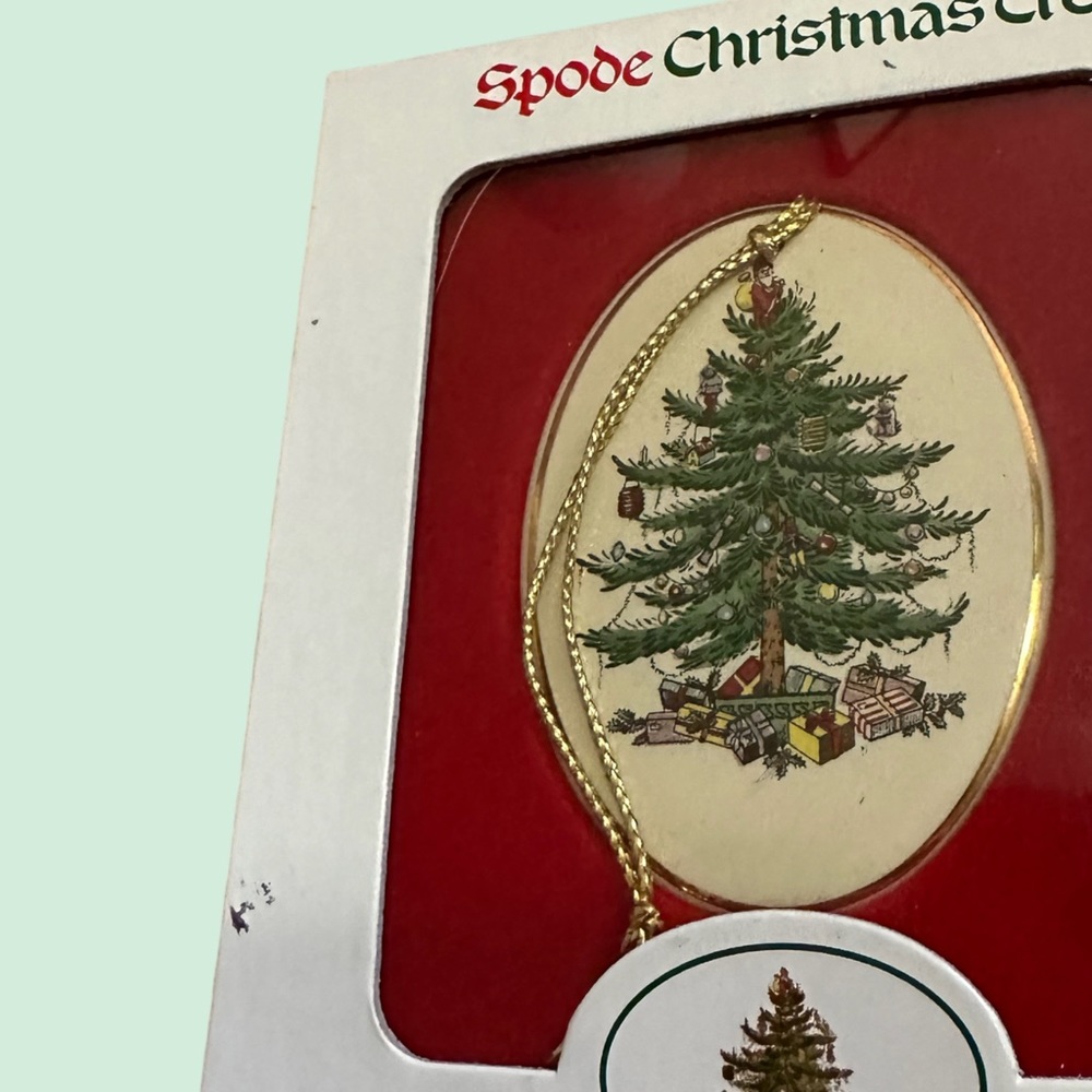 Spode Christmas Tree Ornament Oval With Gold Band Made In England Original Box - Picture 3 of 6